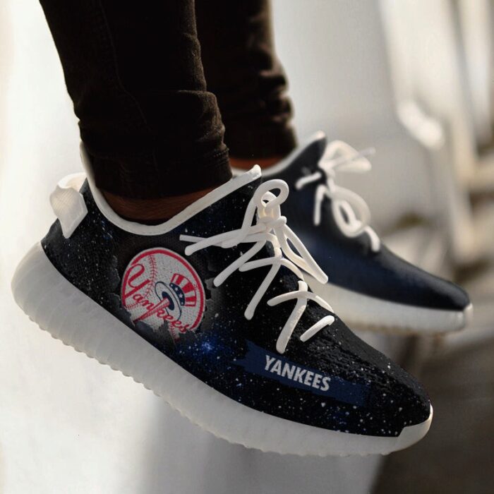 Art Scratch Mystery New York Yankees Yeezy Shoes