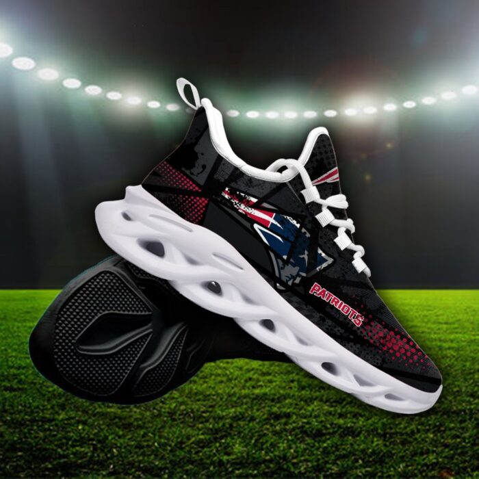 Custom Name New England Patriots Personalized Max Soul Shoes 92