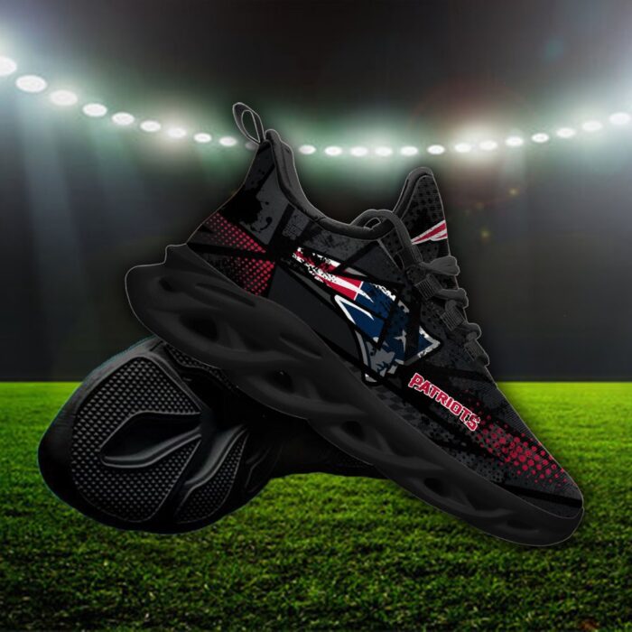 Custom Name New England Patriots Personalized Max Soul Shoes 92