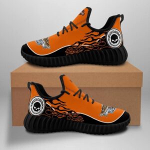 Harley Davidson Sneakers New Sneakers Custom Shoes Harley Davidson Motorcycle Yeezy Boost Yeezy Shoes