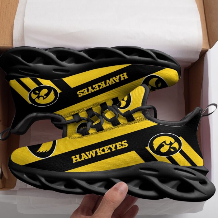 Iowa Hawkeye Black Shoes Max Soul