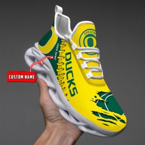 NCAA Custom name 26 Oregon Ducks Personalized Max Soul Shoes