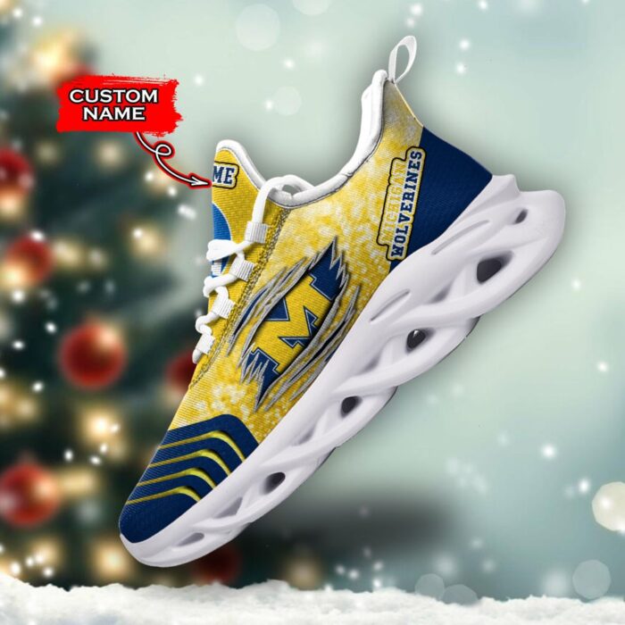 NCAA Michigan Wolverines Max Soul Sneaker Custom Name 66 M12RTT6994