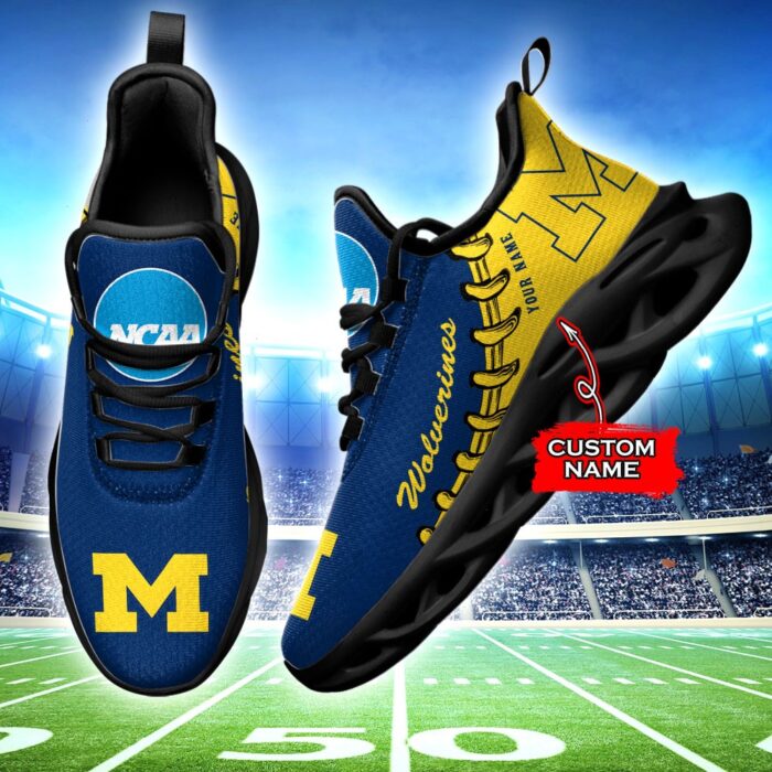 NCAA Michigan Wolverines Max Soul Sneaker Custom Name 85TK17