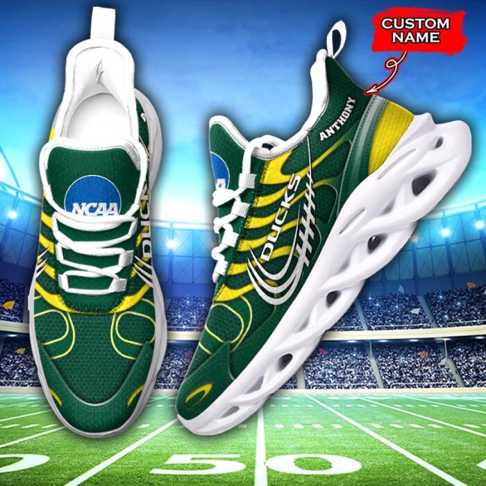 NCAA Oregon Ducks Max Soul Sneaker Custom Name 65 M12HTN4330