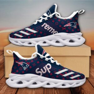 NFL New England Patriots Max Soul Sneaker Louis Vuitton 29M12