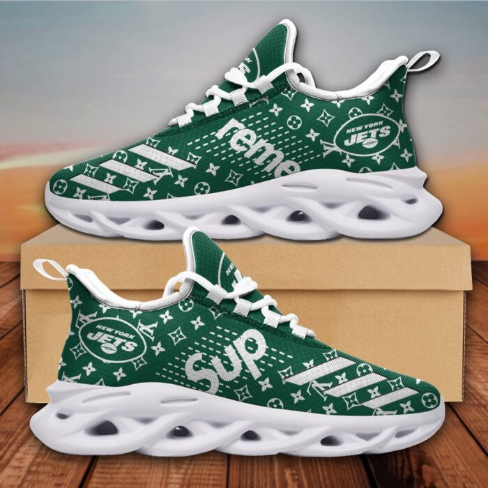 NFL New York Jets Max Soul Sneaker Louis Vuitton 29M12