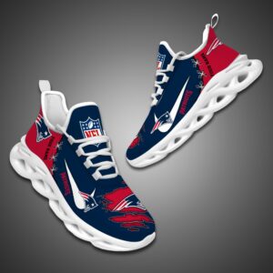 New England Patriots Personalized Ripped Design NFL Max Soul Shoes