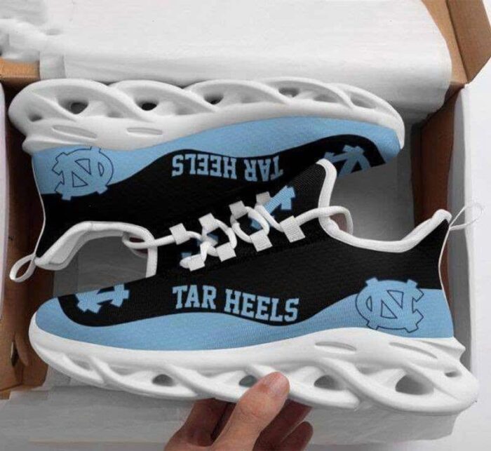 Tar Heels Max Soul Shoes